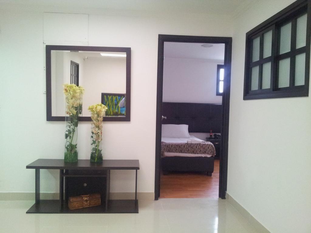 Hotel Santiago Plaza Bogota Room photo